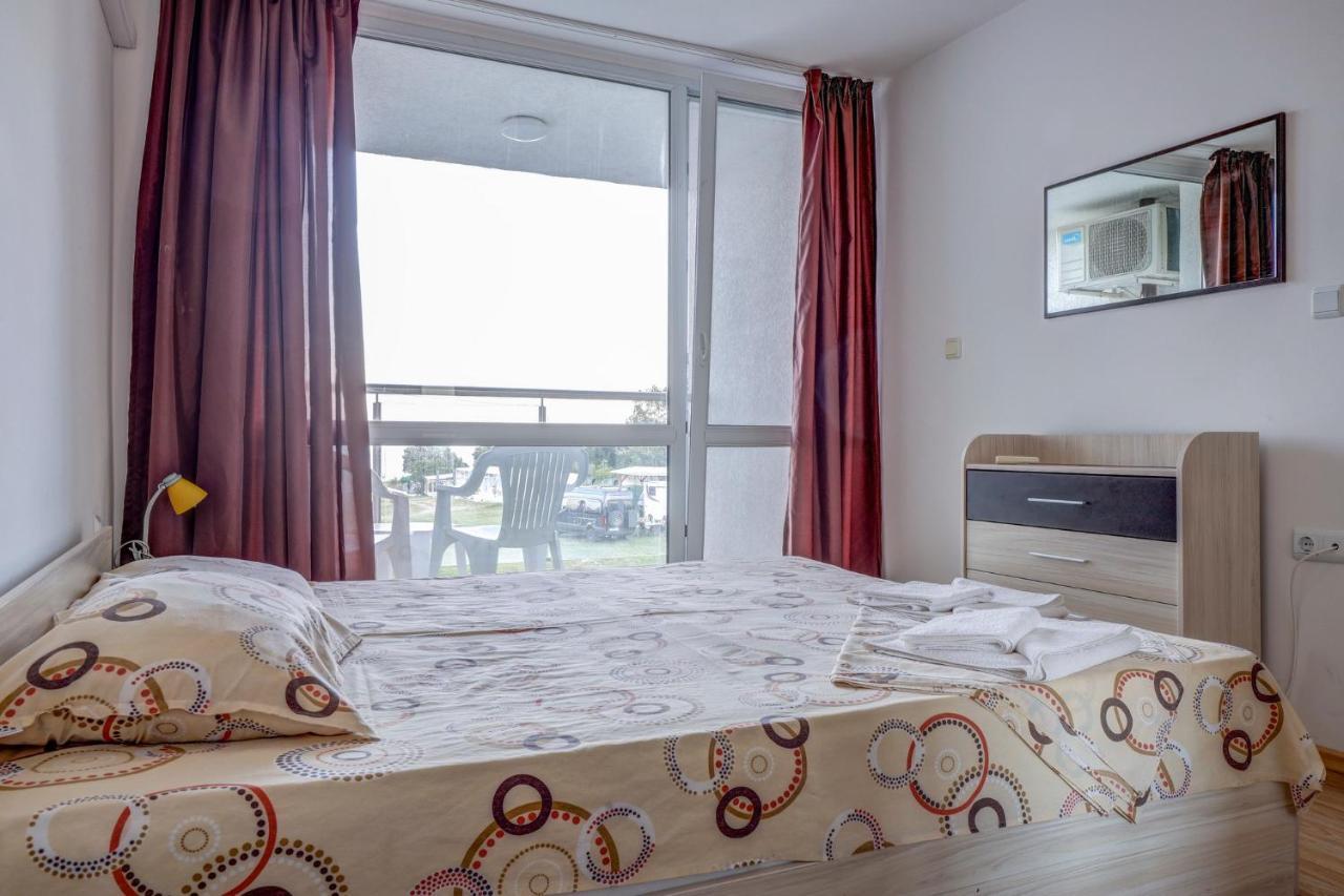 Saint George Hotel 1 Balchik Bagian luar foto