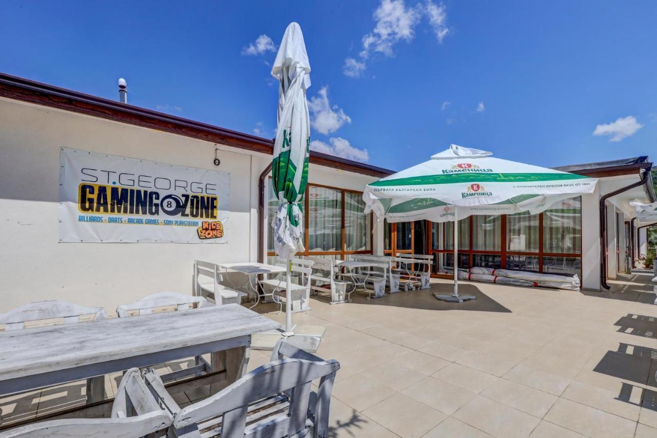 Saint George Hotel 1 Balchik Bagian luar foto