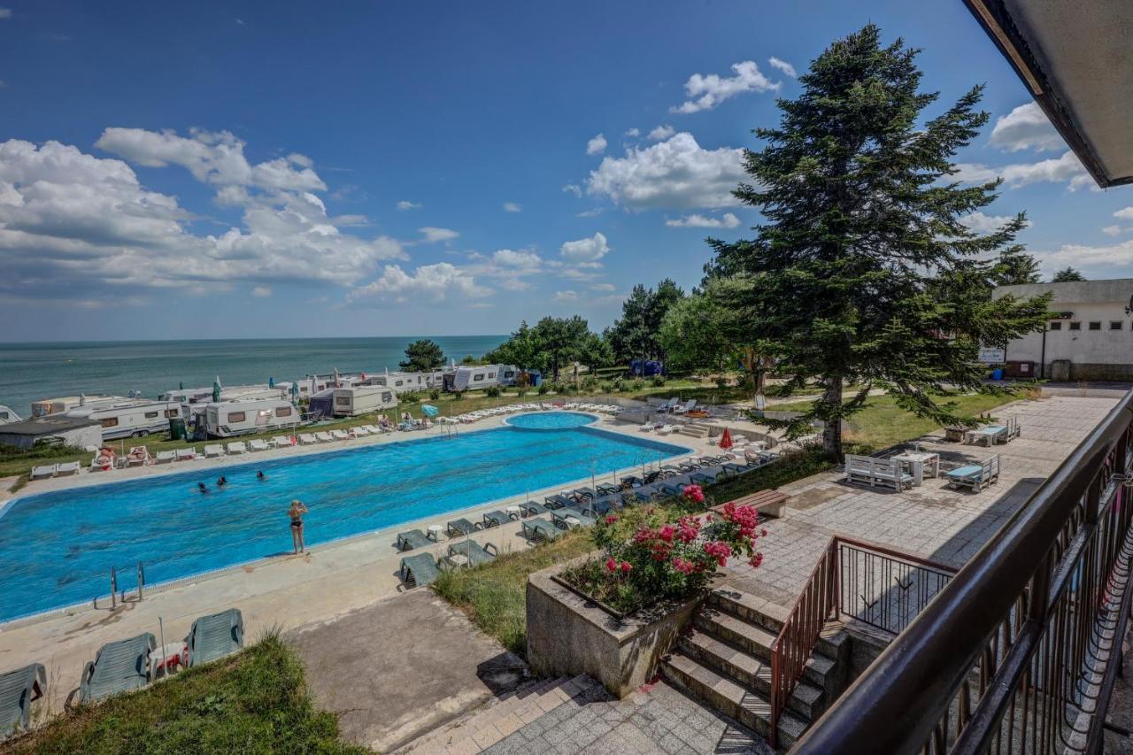 Saint George Hotel 1 Balchik Bagian luar foto