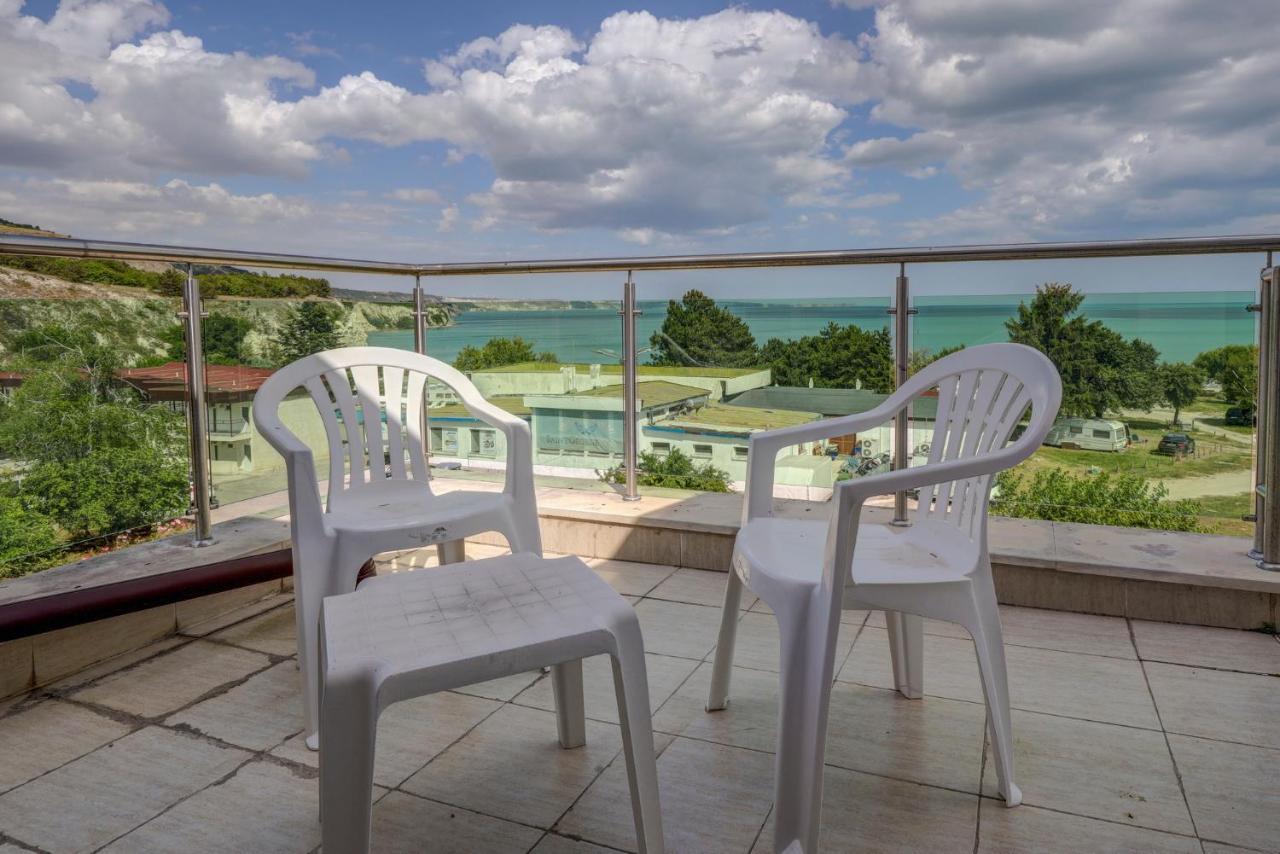 Saint George Hotel 1 Balchik Bagian luar foto
