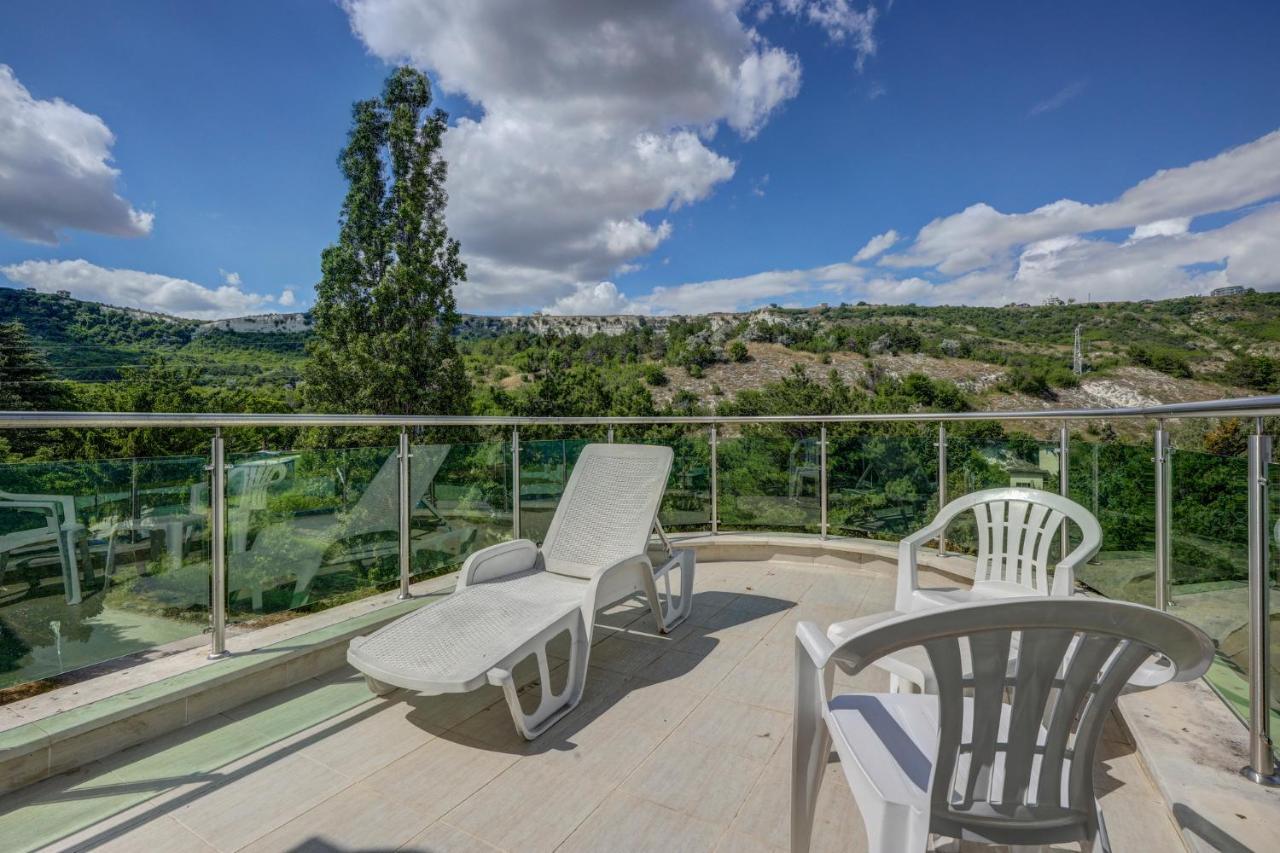 Saint George Hotel 1 Balchik Bagian luar foto