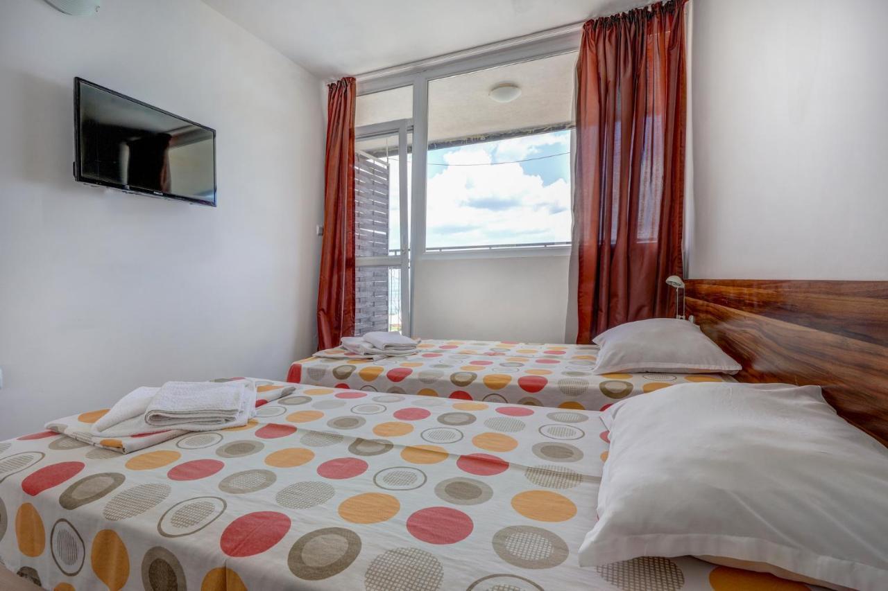 Saint George Hotel 1 Balchik Bagian luar foto