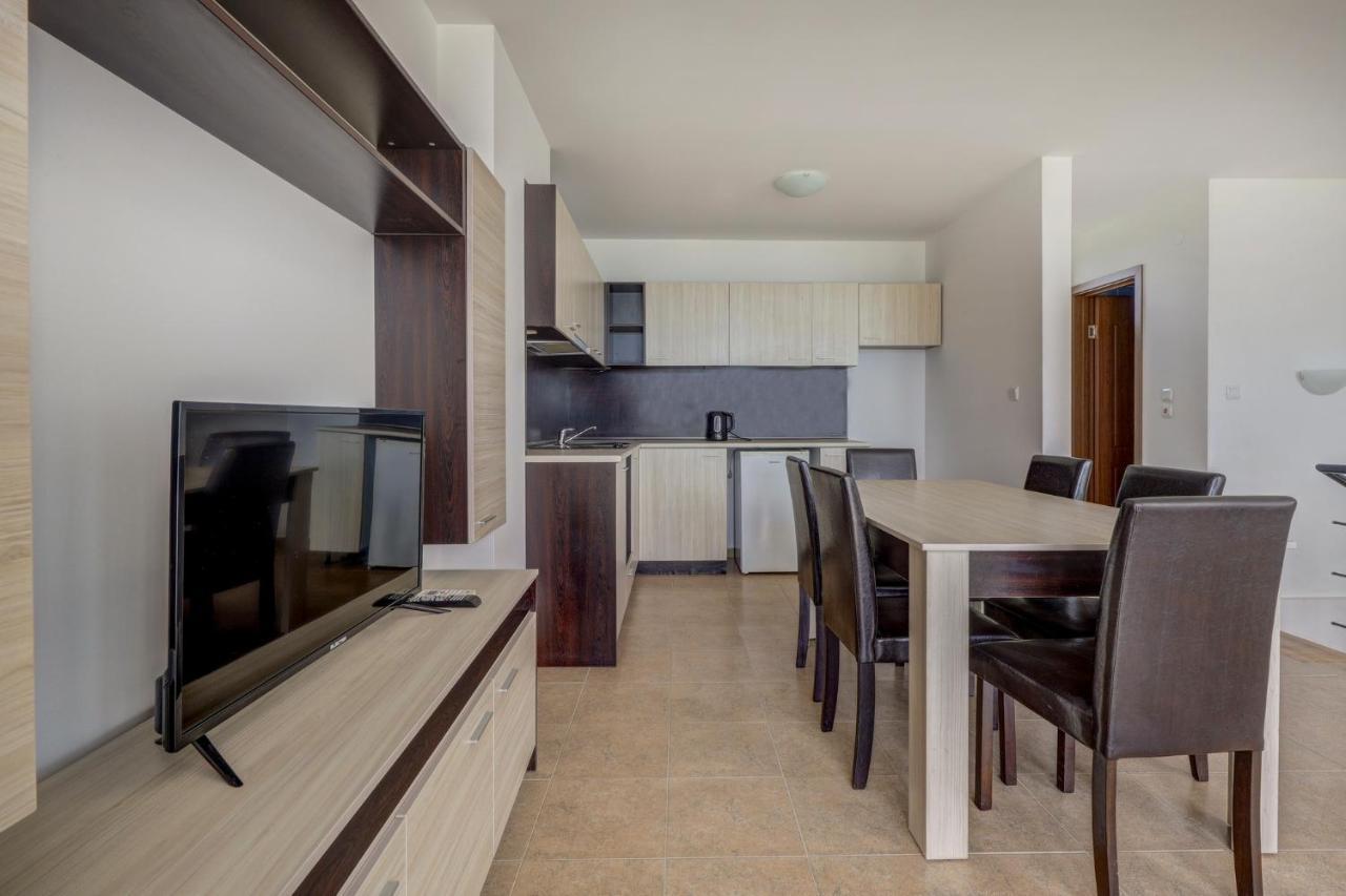 Saint George Hotel 1 Balchik Bagian luar foto