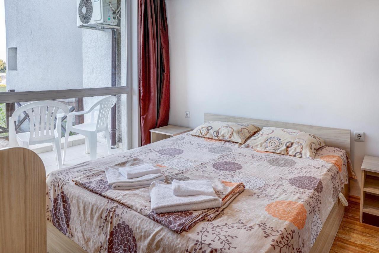 Saint George Hotel 1 Balchik Bagian luar foto